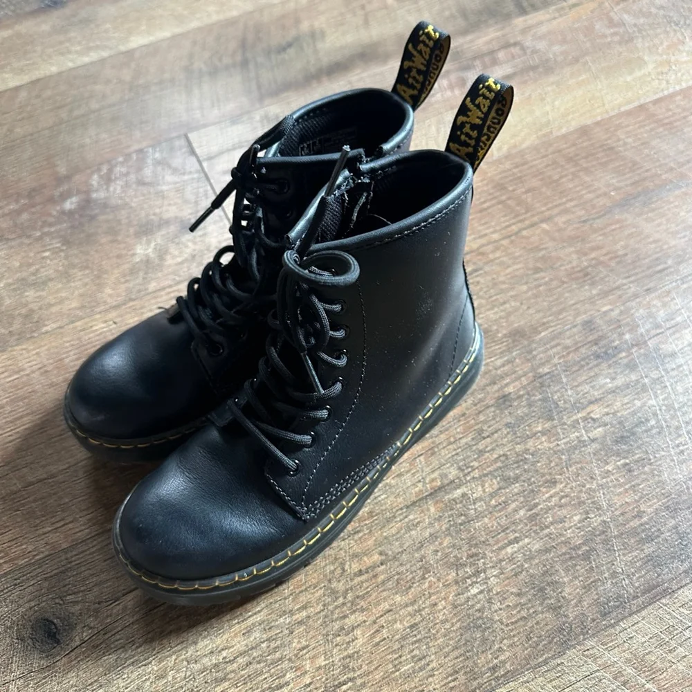 Dr. Martens 1460 Black Smooth Leather Lace Up Boots US 3 - Picture 5 of 16